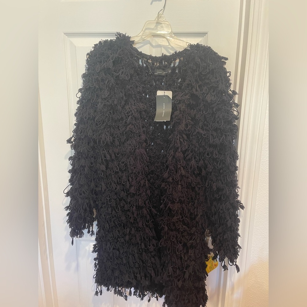 nwt Zara Black soft fuzzy medium shacket jacket sweater cardigan medium